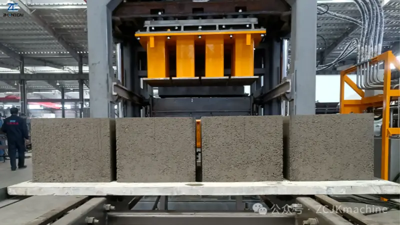 Automatic Block & Brick Making Machines