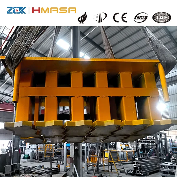 Permeable brick mold